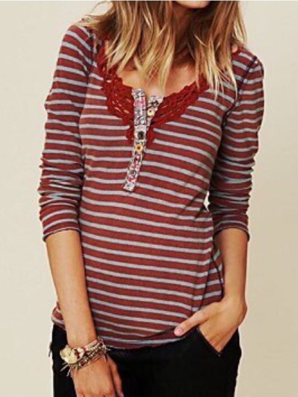 Free People We The Free Size Large Call Back Stripe Henley in Red and Blue